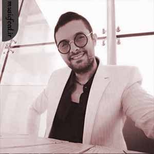 دانلود آهنگ یه دایره دور موزیک میکشم که اجازه ندم دیگه سمتم بیاد