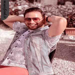 دانلود آهنگ عشق من برای داشتنت عشق دردسر دارم