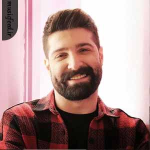 دانلود آهنگ عمرم چقدر بی ارزشه وقتی یه روزم بی تو باشم