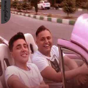 دانلود آهنگ ریمیکس با چشات قلبمو میخکوب میکنی از آروین صمیمی