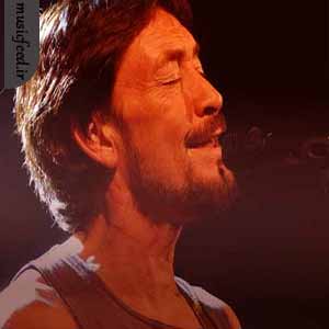 دانلود آهنگ tell me there’s a heaven از کریس ریا